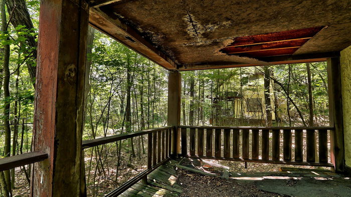 Stricklands Mountain Inn and Cottages - Ruins Photos From Darryl W Moran On Facebook (newer photo)